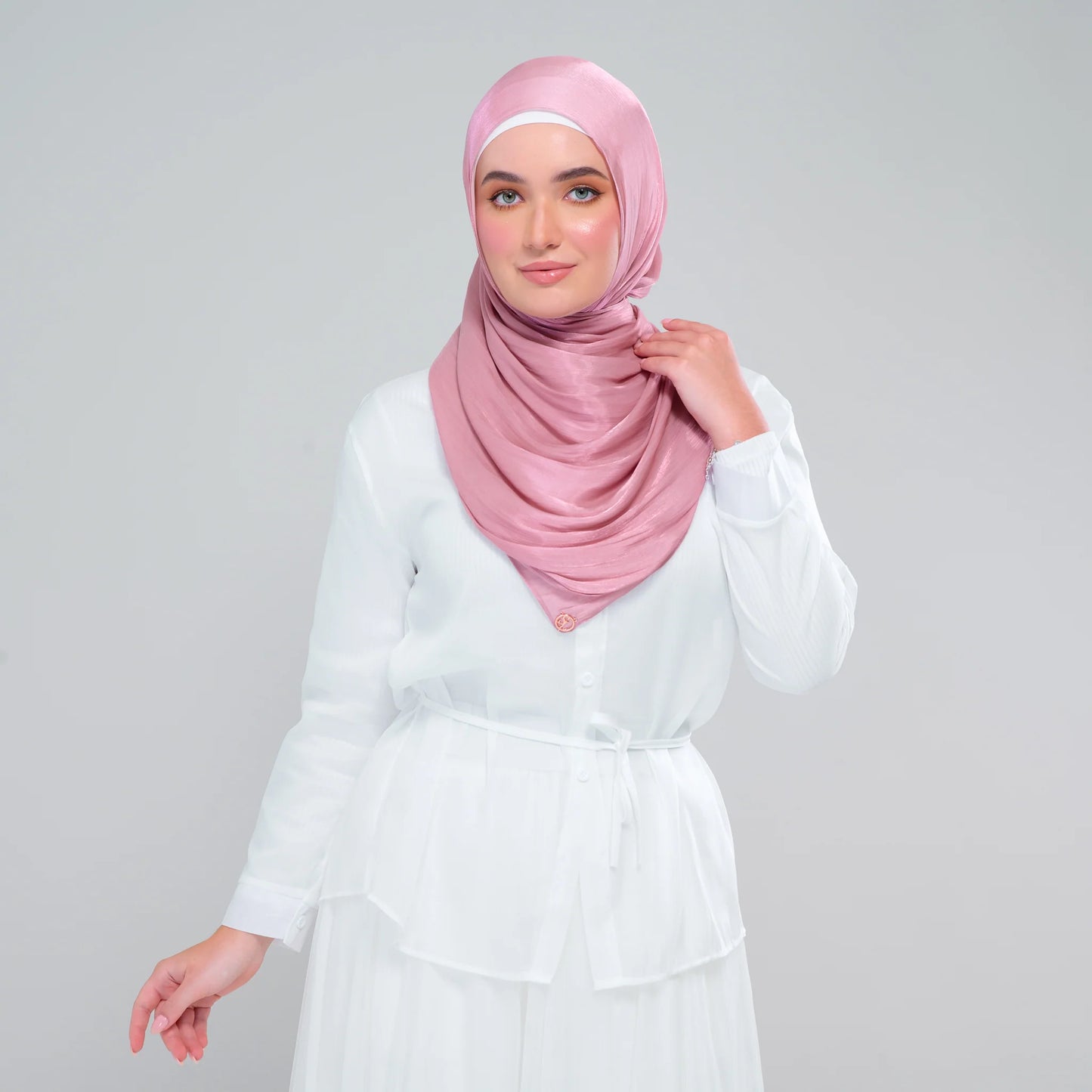 Dolce Raia in Dusty Rose with Signature Tie-Back Inner Attached