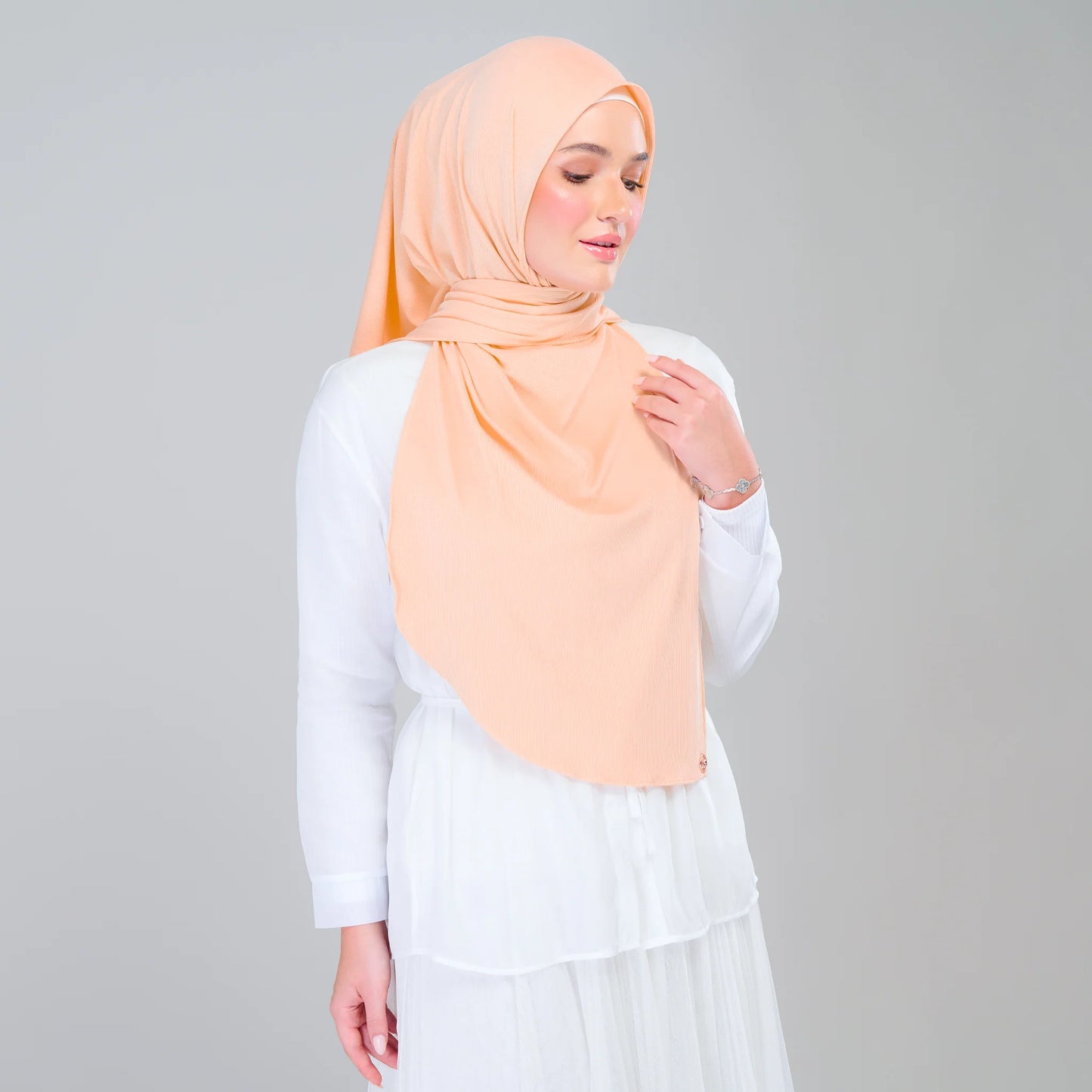 Instant Ribbed Tag & Go in Light Apricot