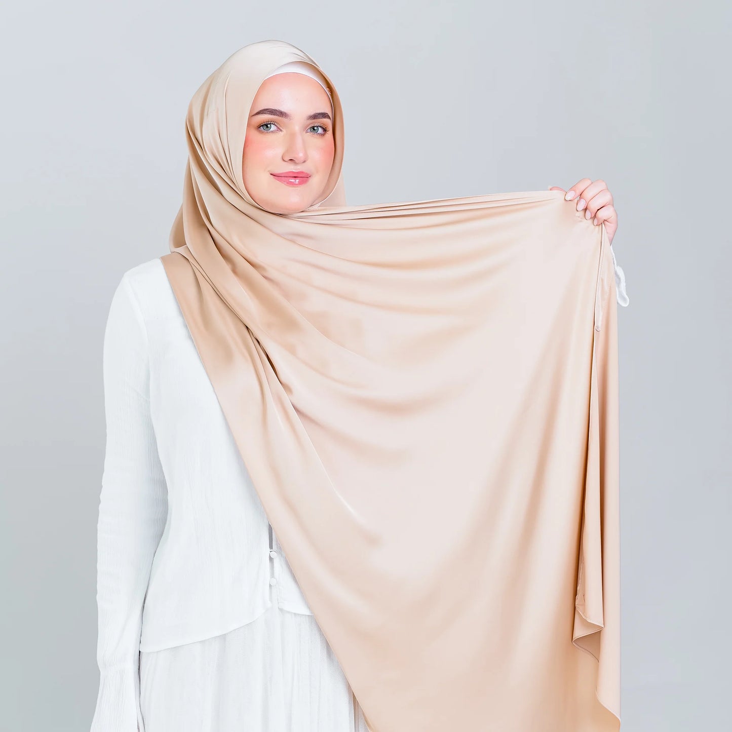 Tag n' Go Max [2M] | Satin Silk in Linen Taupe