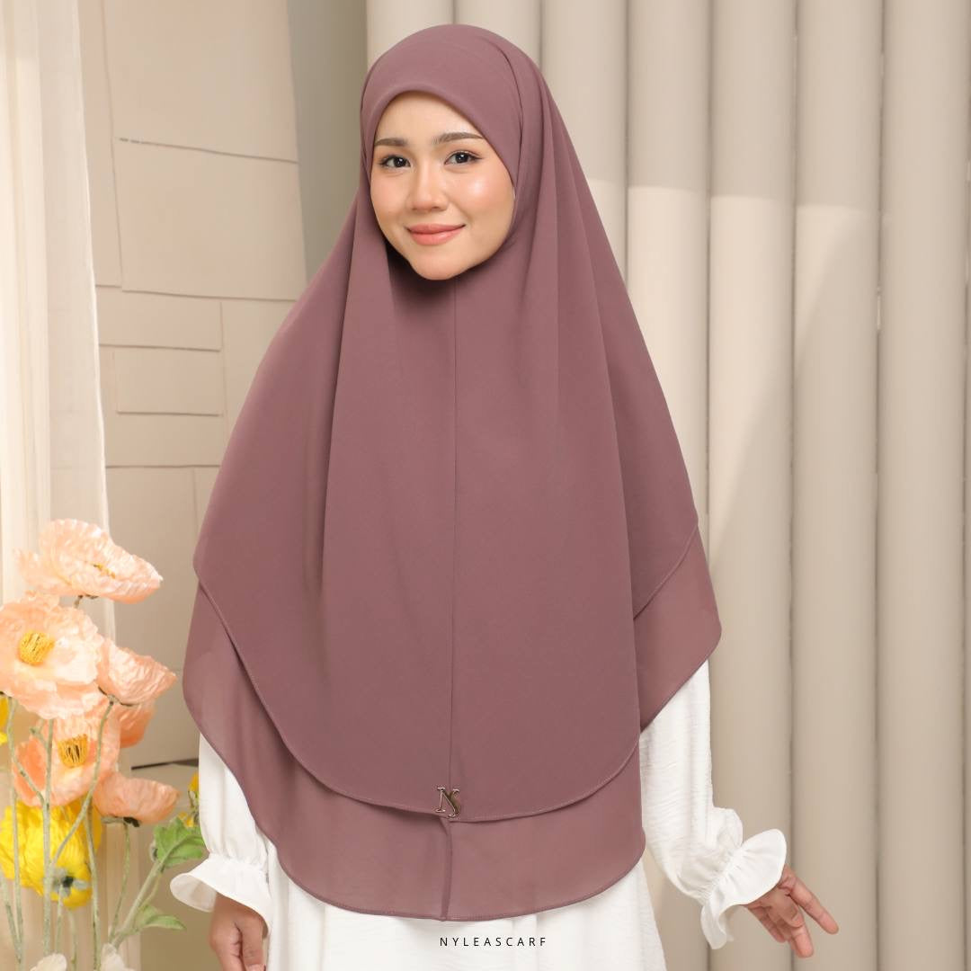 Raudhah Khimar in Taupe