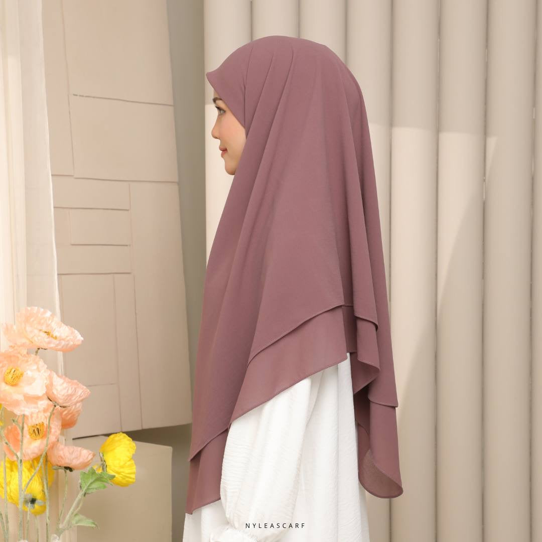 Raudhah Khimar in Taupe