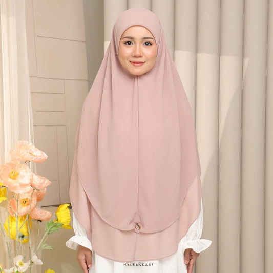 Raudhah Khimar in Carnation