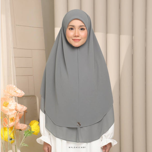 Raudhah Khimar in Breeze