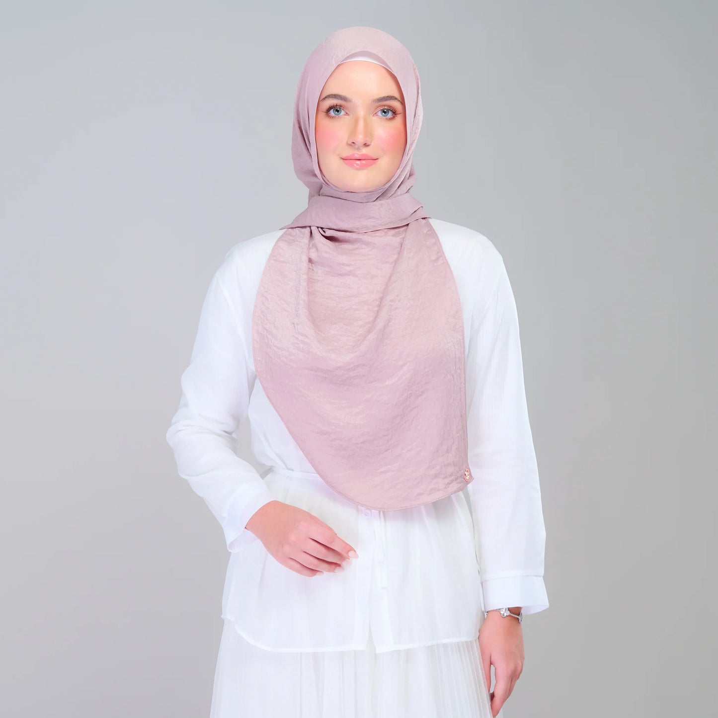 Instant Tag n' Go Shawl | Textured Silk in Soft Pink