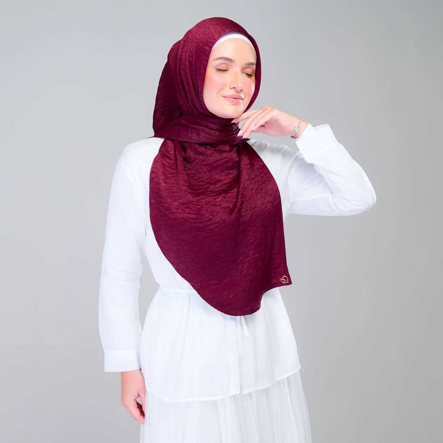 Instant Tag n' Go Shawl | Textured Silk in Deep Crimson