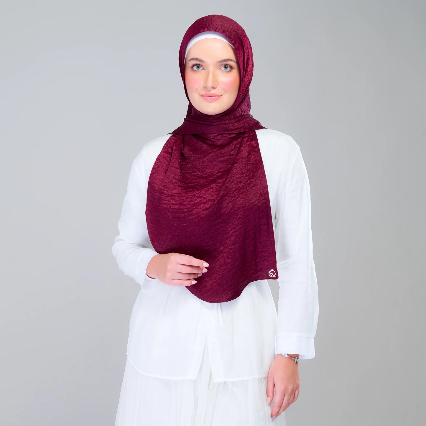 Instant Tag n' Go Shawl | Textured Silk in Deep Crimson